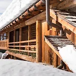 Homestay Luxury Cortina