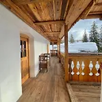 Rum i privatbostad Luxury Cortina Cortina dʼAmpezzo