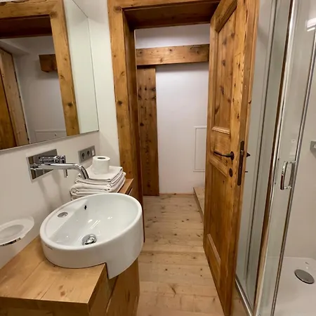 Homestay Luxury Cortina *